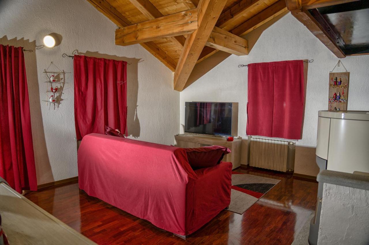 Agriturismo B&B Chevres A Cheval Charvensod Dış mekan fotoğraf