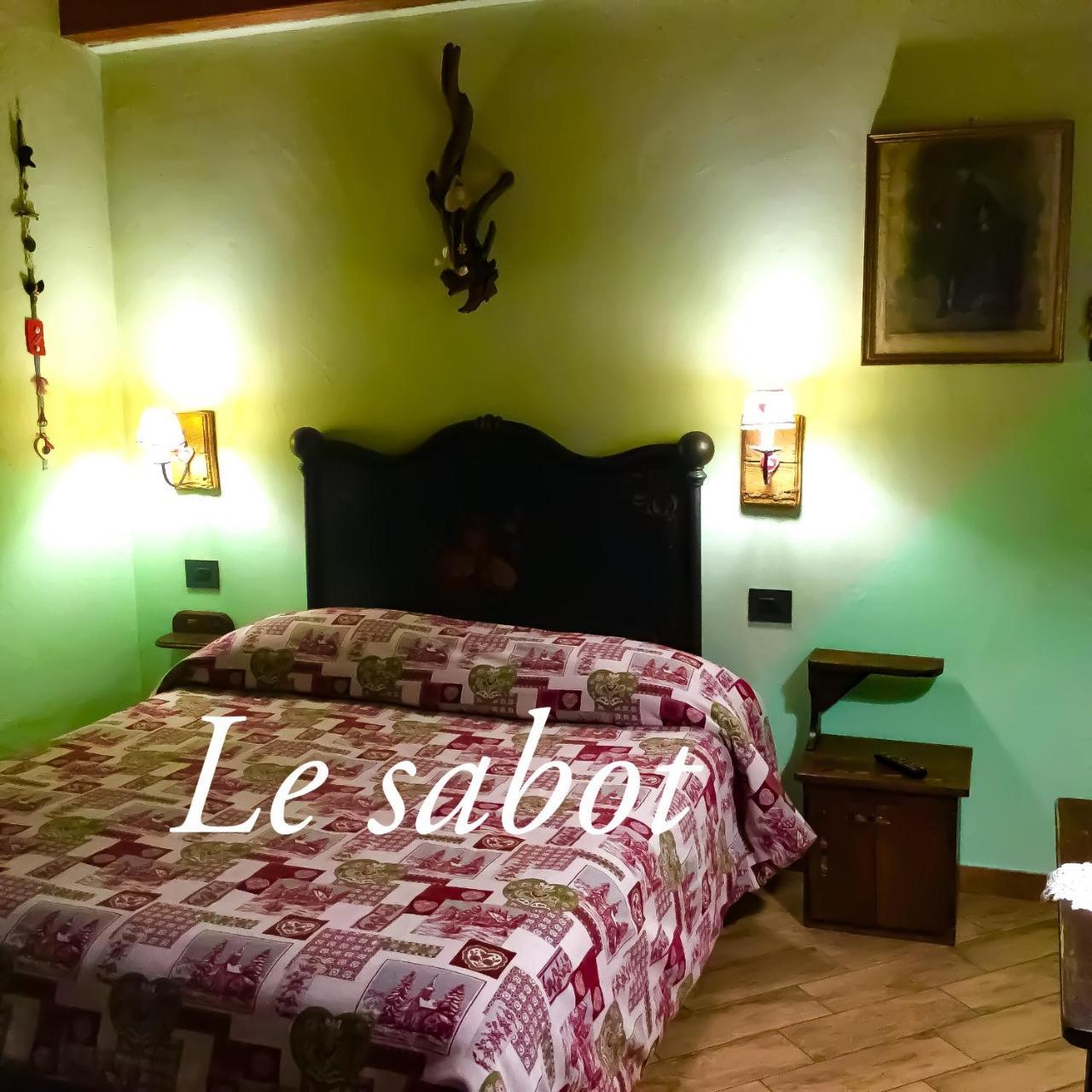 Agriturismo B&B Chevres A Cheval Aosta Dış mekan fotoğraf